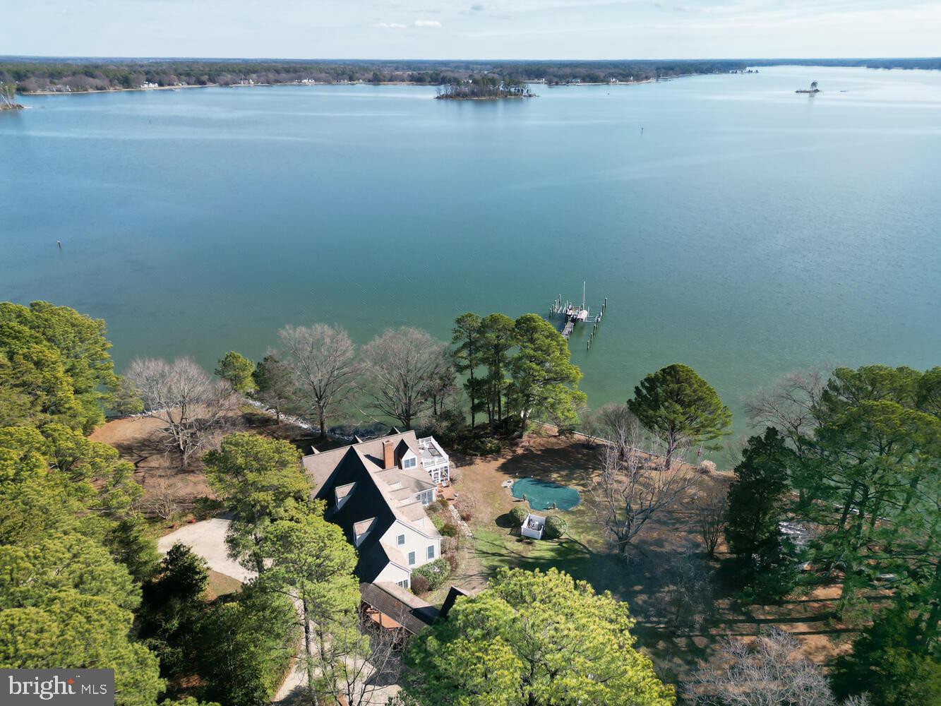 24047 Oak Point Rd