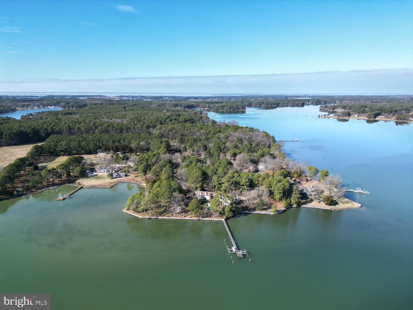 24047 Oak Point Rd