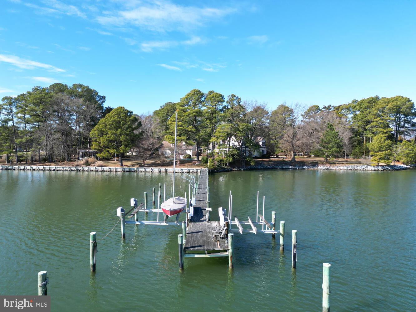 24047 Oak Point Rd