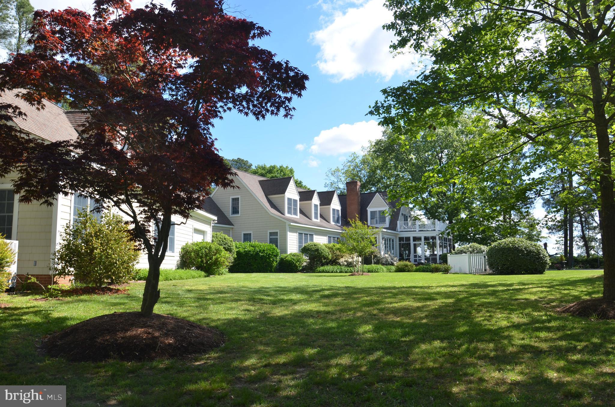 24047 Oak Point Rd