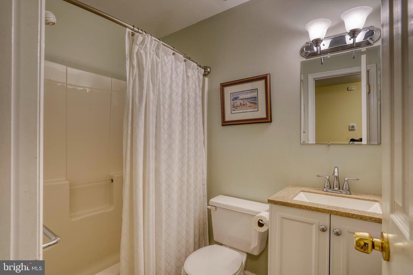 9285 Honeysuckle Dr