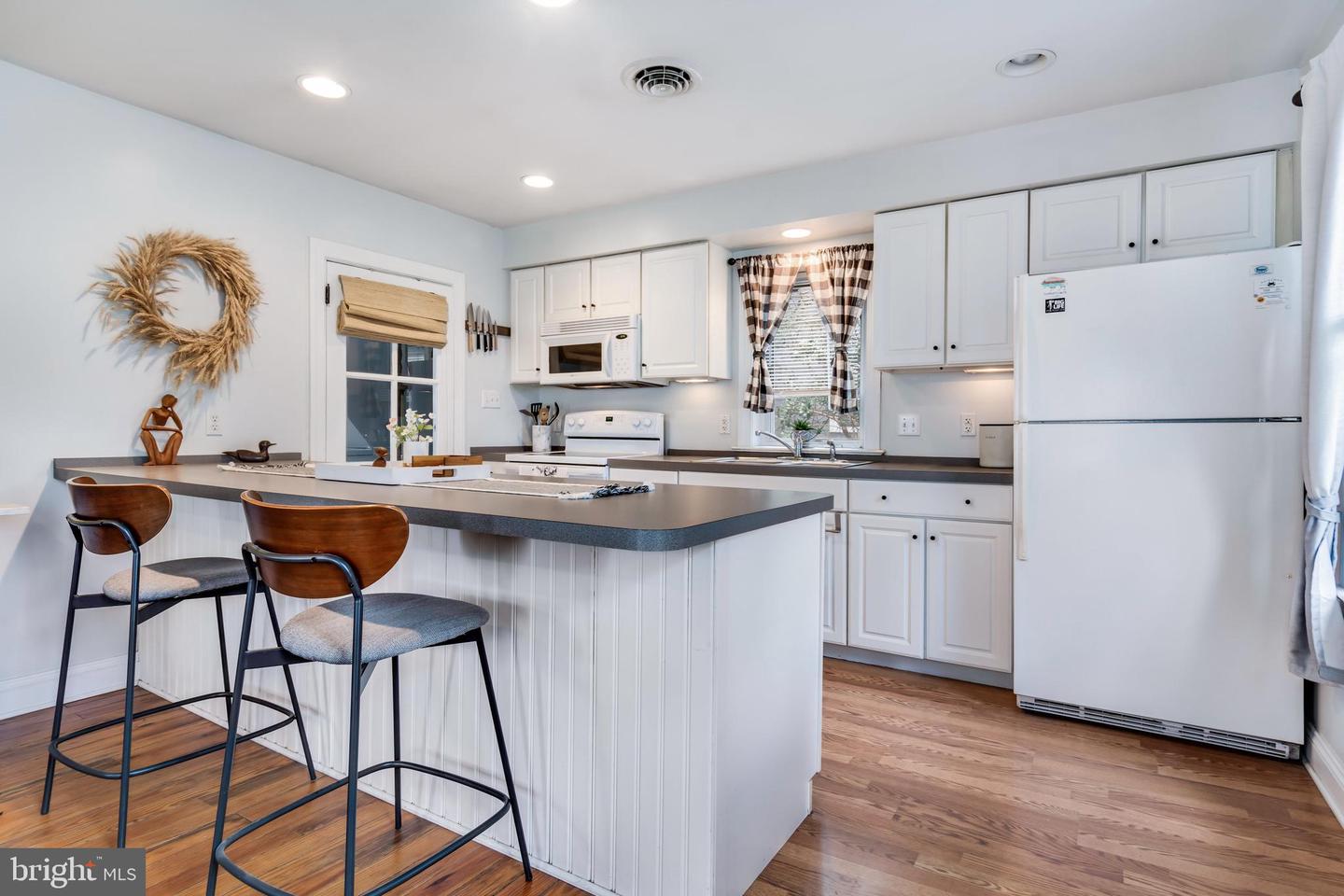 100 Prospect Ave