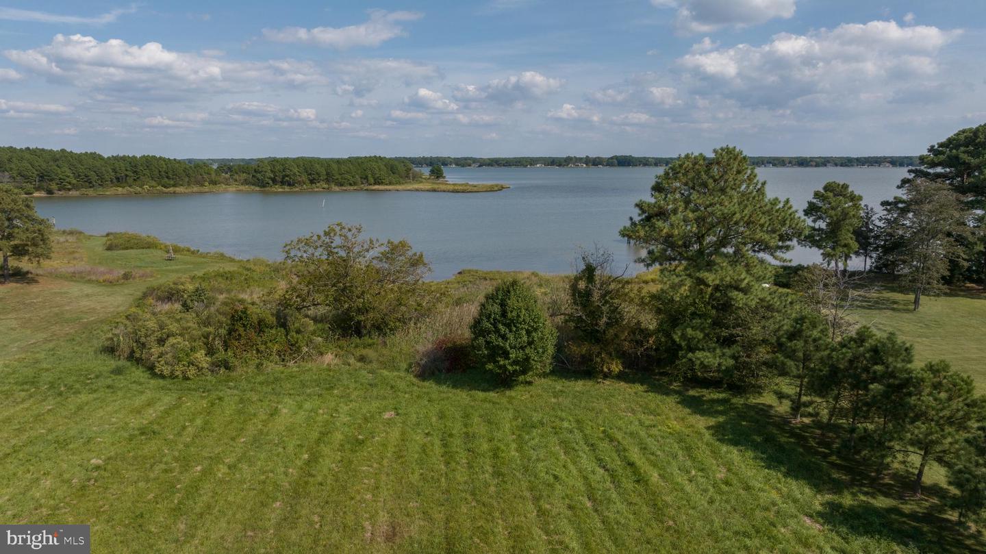 Tilghman Island Rd