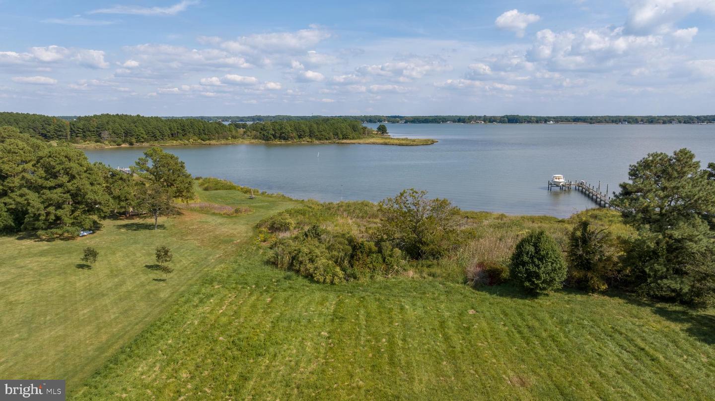 Tilghman Island Rd