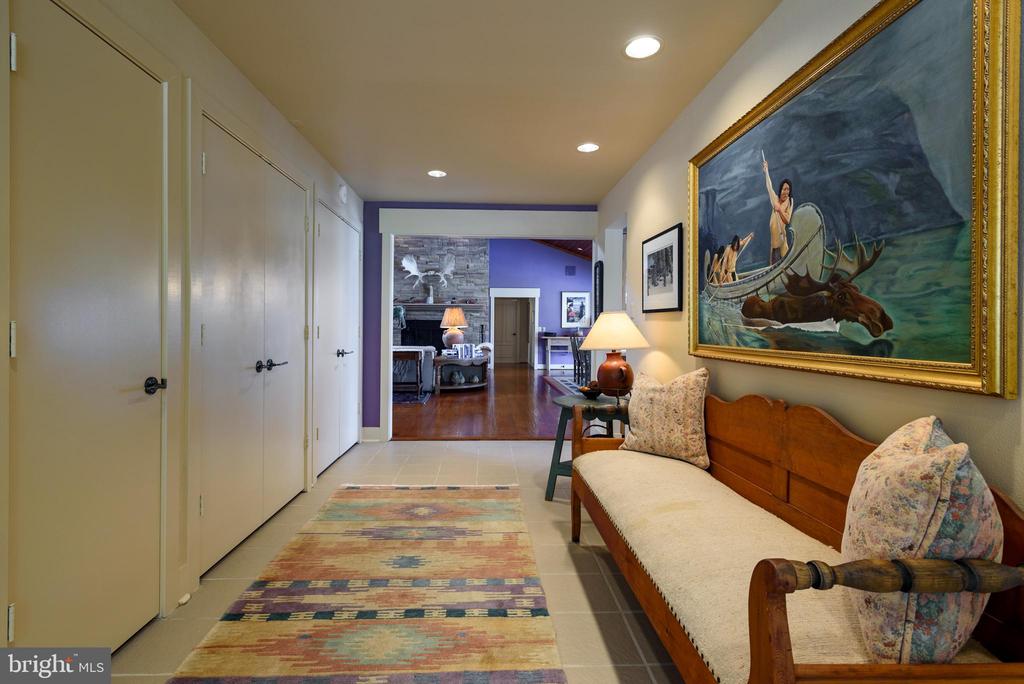 8573 Marengo Farm Rd