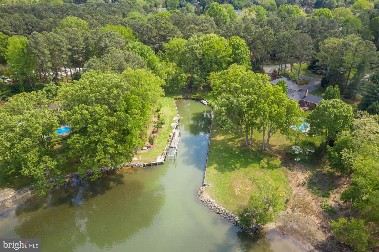 7304 Waverly Island Rd