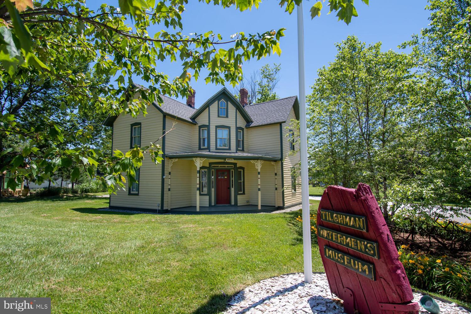 4944 Fairbank Rd