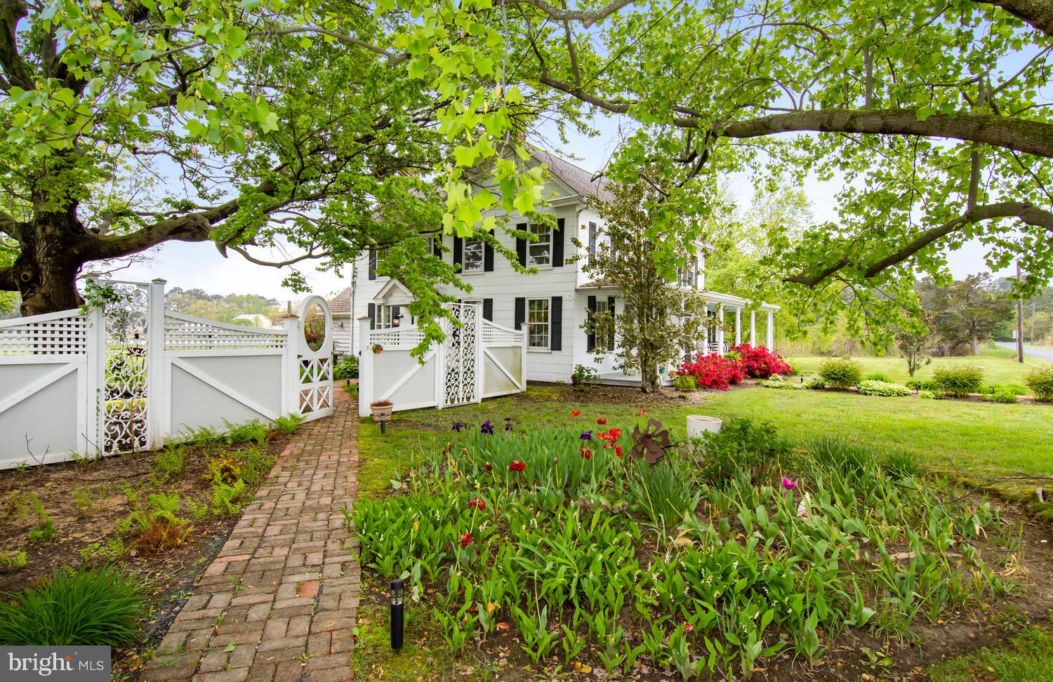 4944 Fairbank Rd