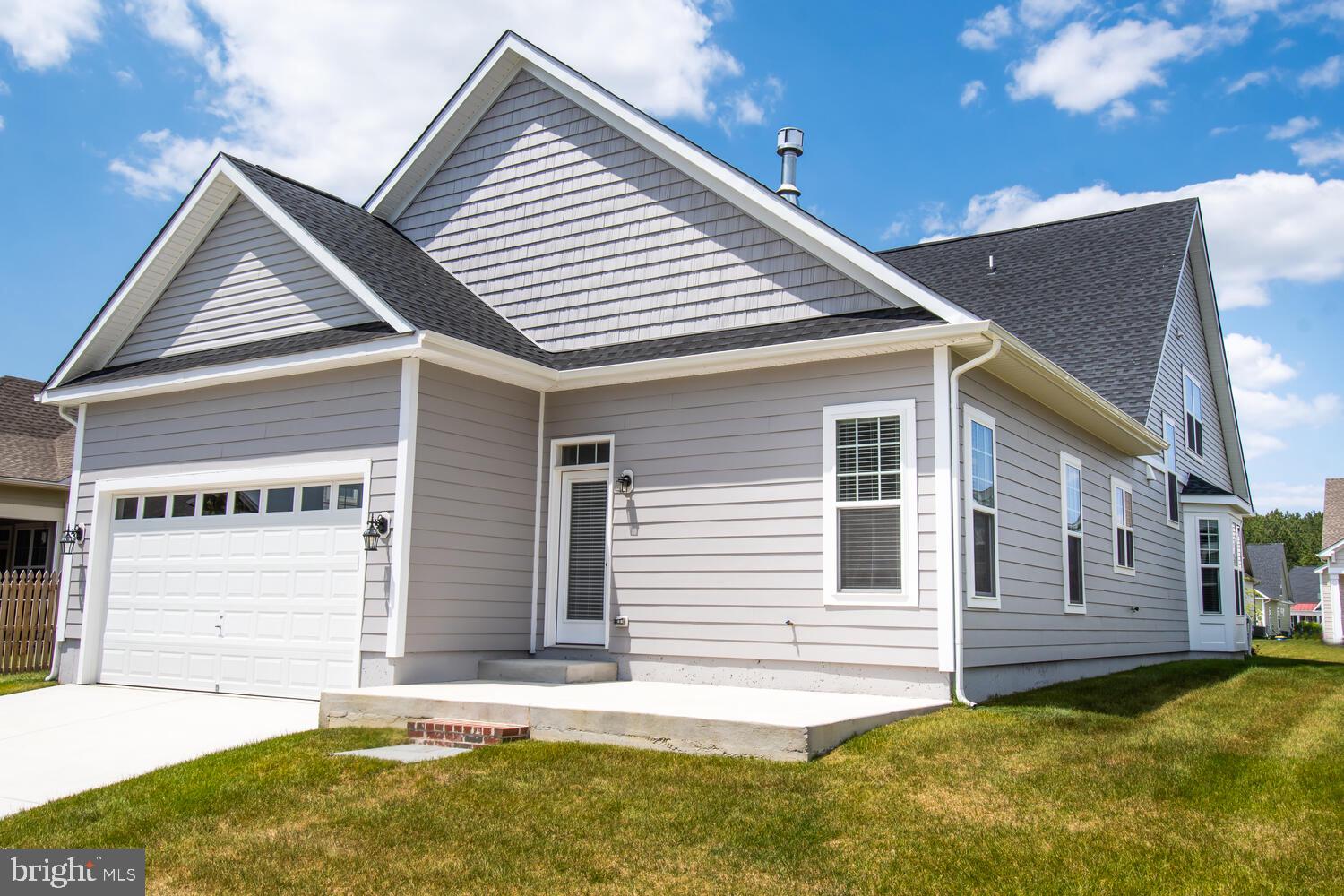 8103 Fox Squirrel Way