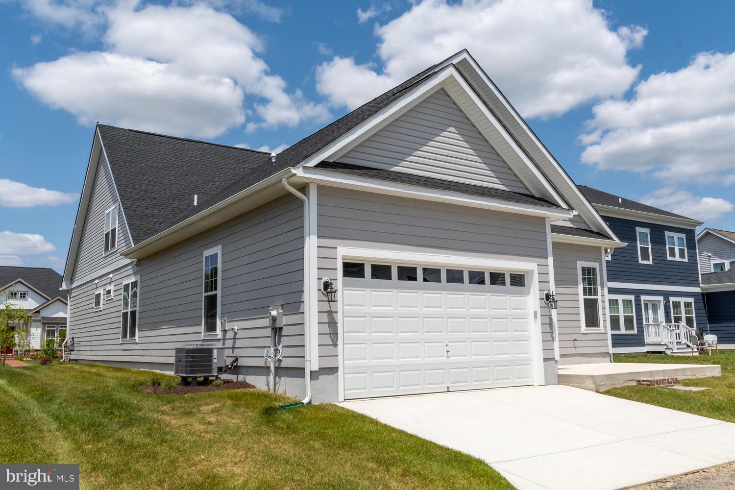 8103 Fox Squirrel Way