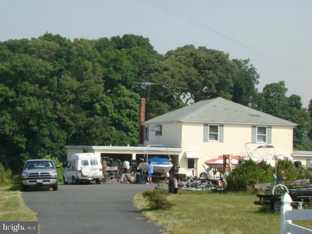 12214 Ocean Gateway