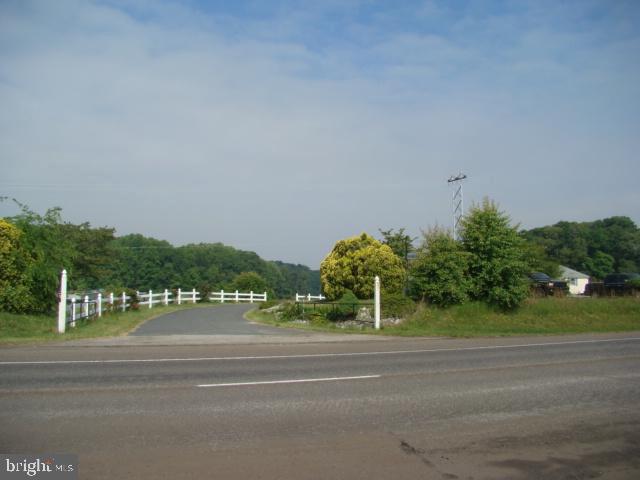 12214 Ocean Gateway