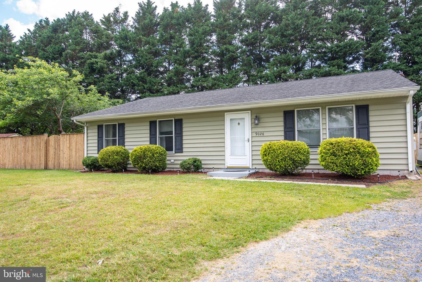 9026 Clove Ct