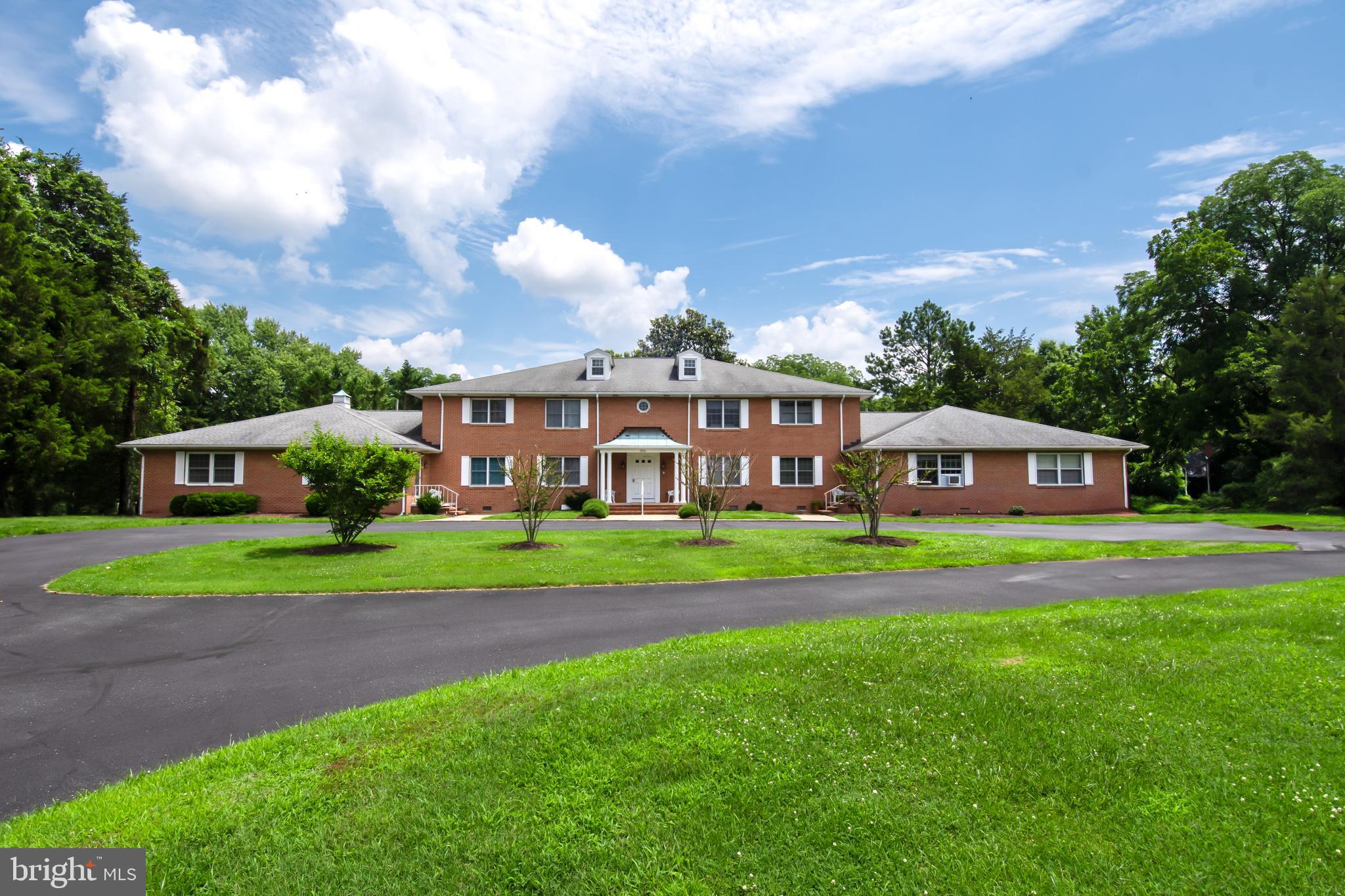 306 S Washington St #5