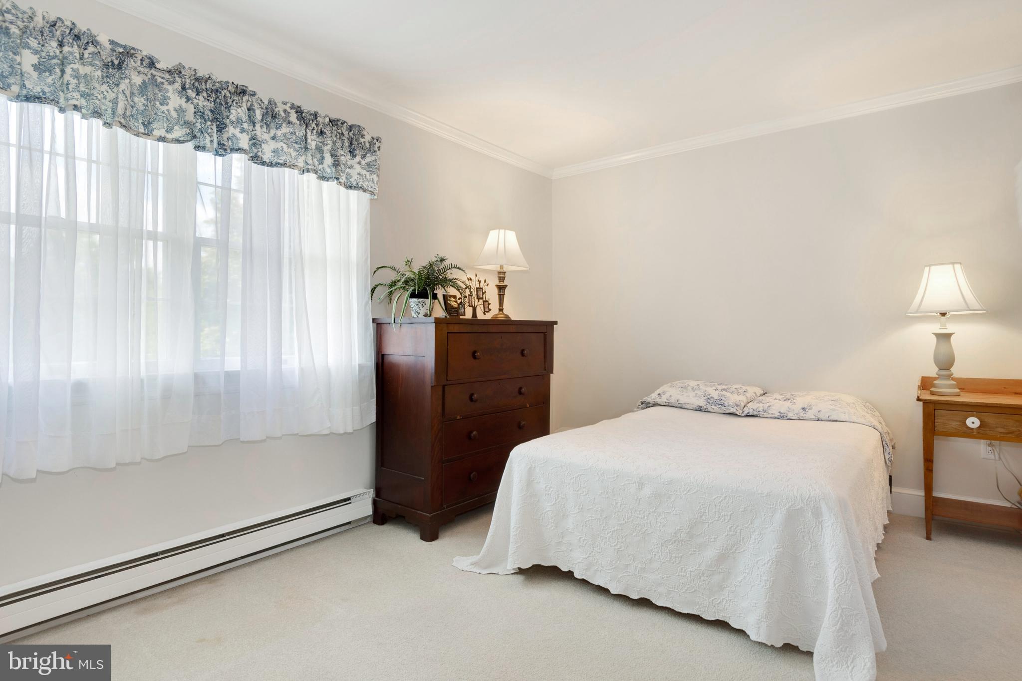 306 S Washington St #5