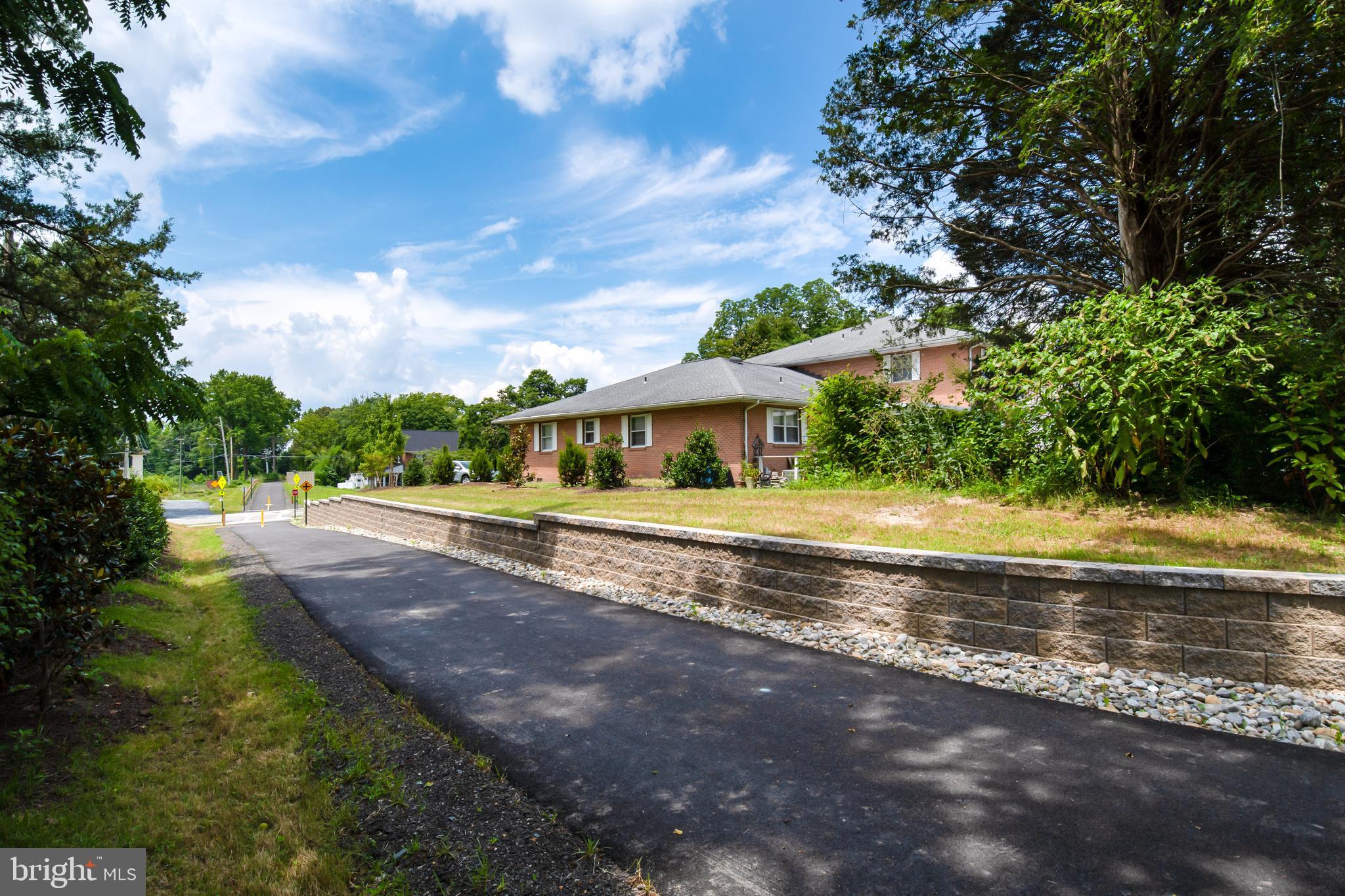 306 S Washington St #5