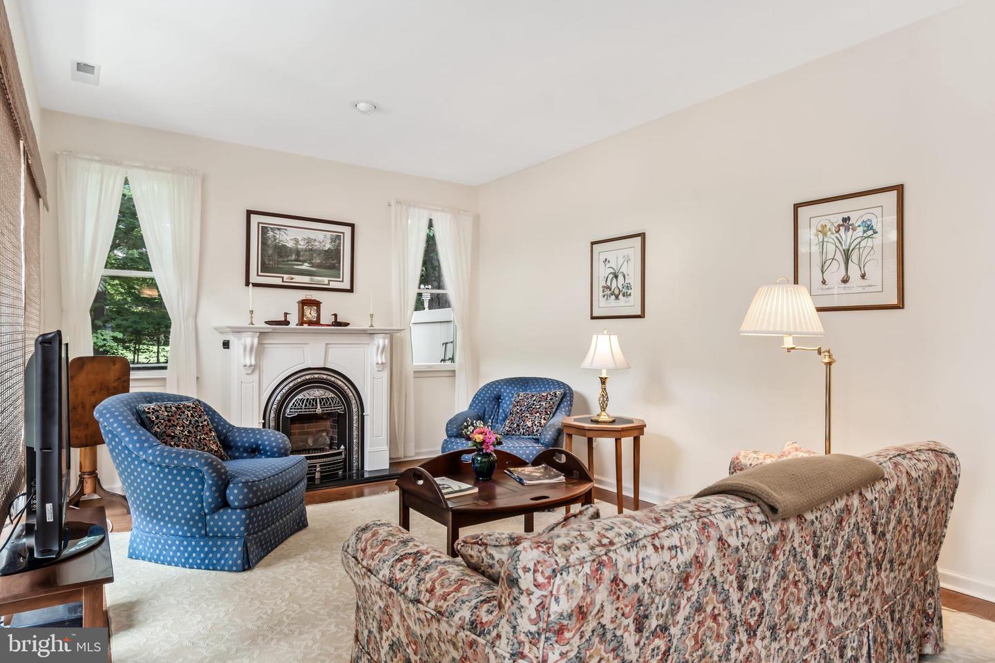 28413 Pinehurst Cir
