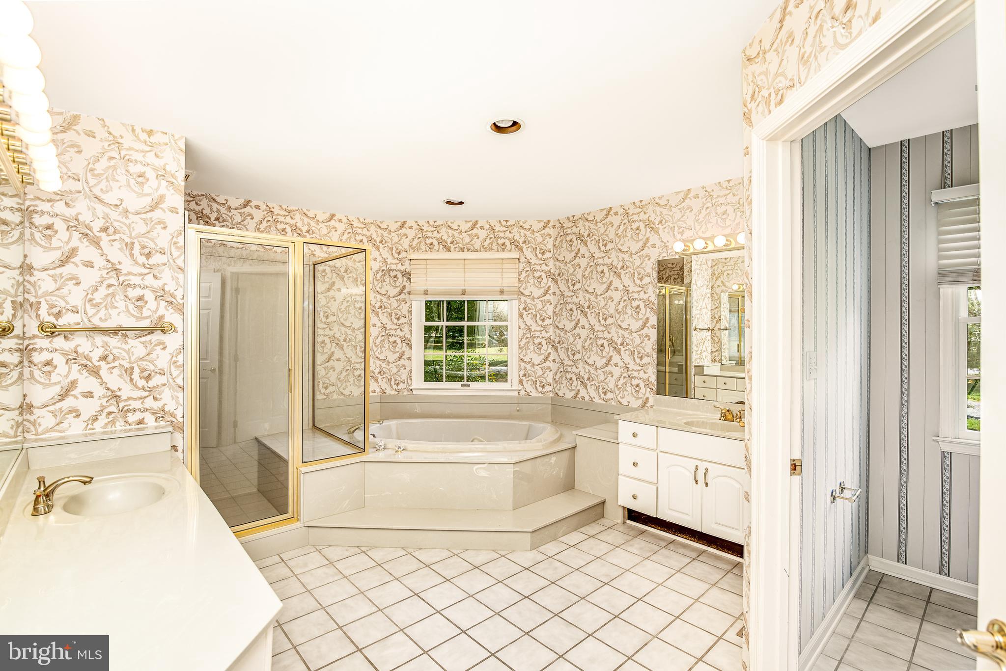 8380 Aveley Manor Ln