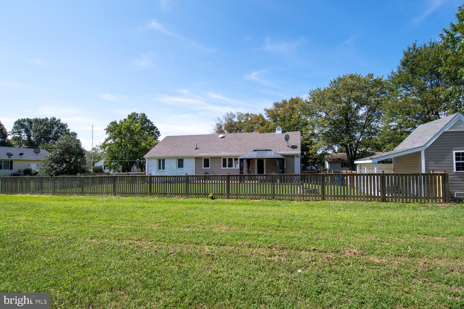 200 Bonfield Ave