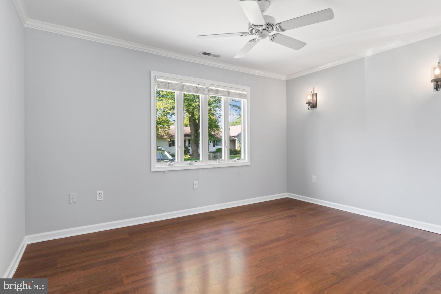 200 Bonfield Ave
