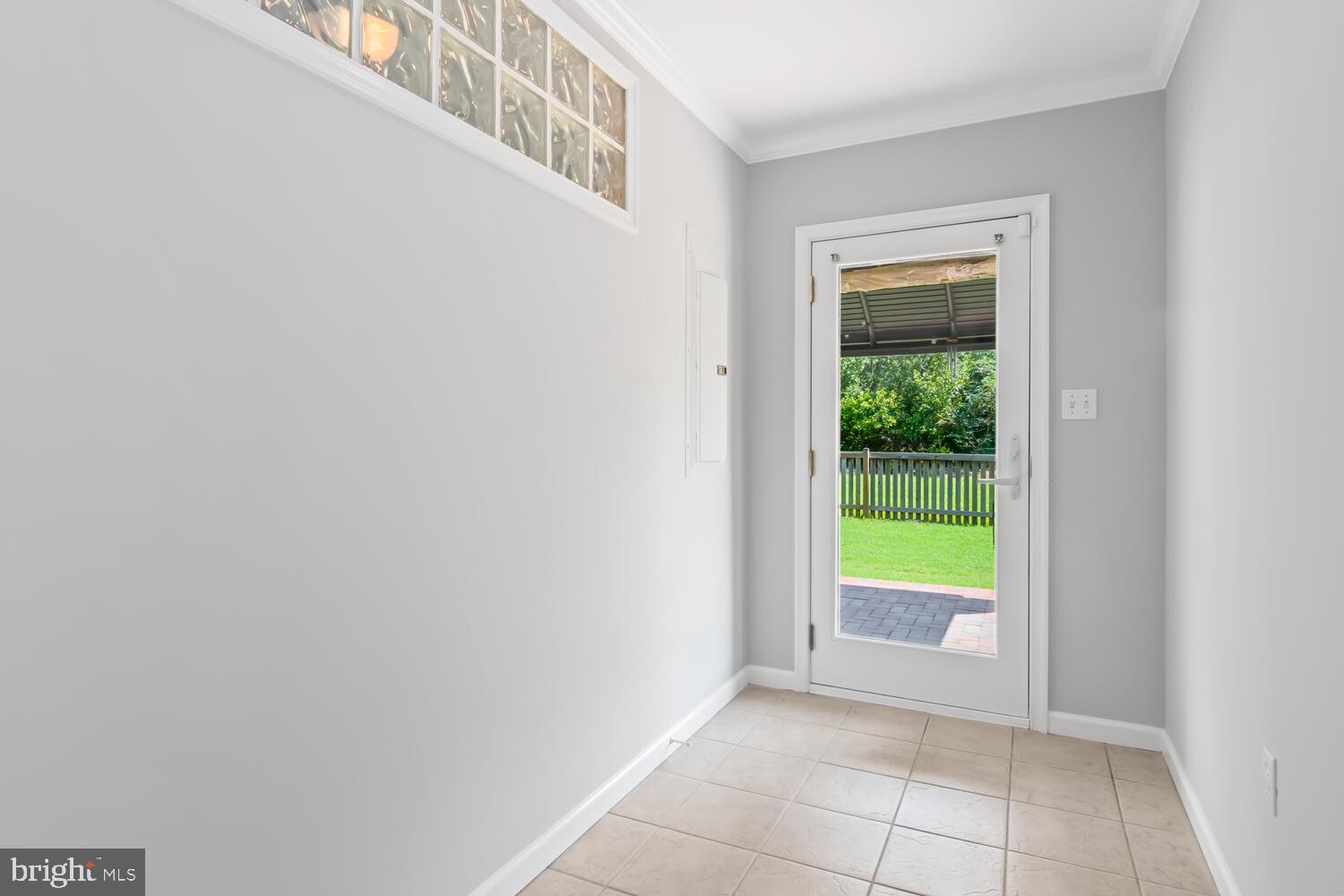 200 Bonfield Ave