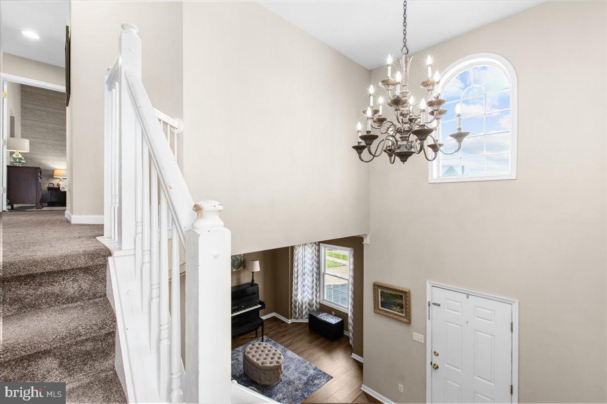 8824 Roundhouse Cir