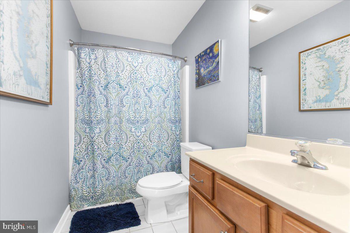 8824 Roundhouse Cir