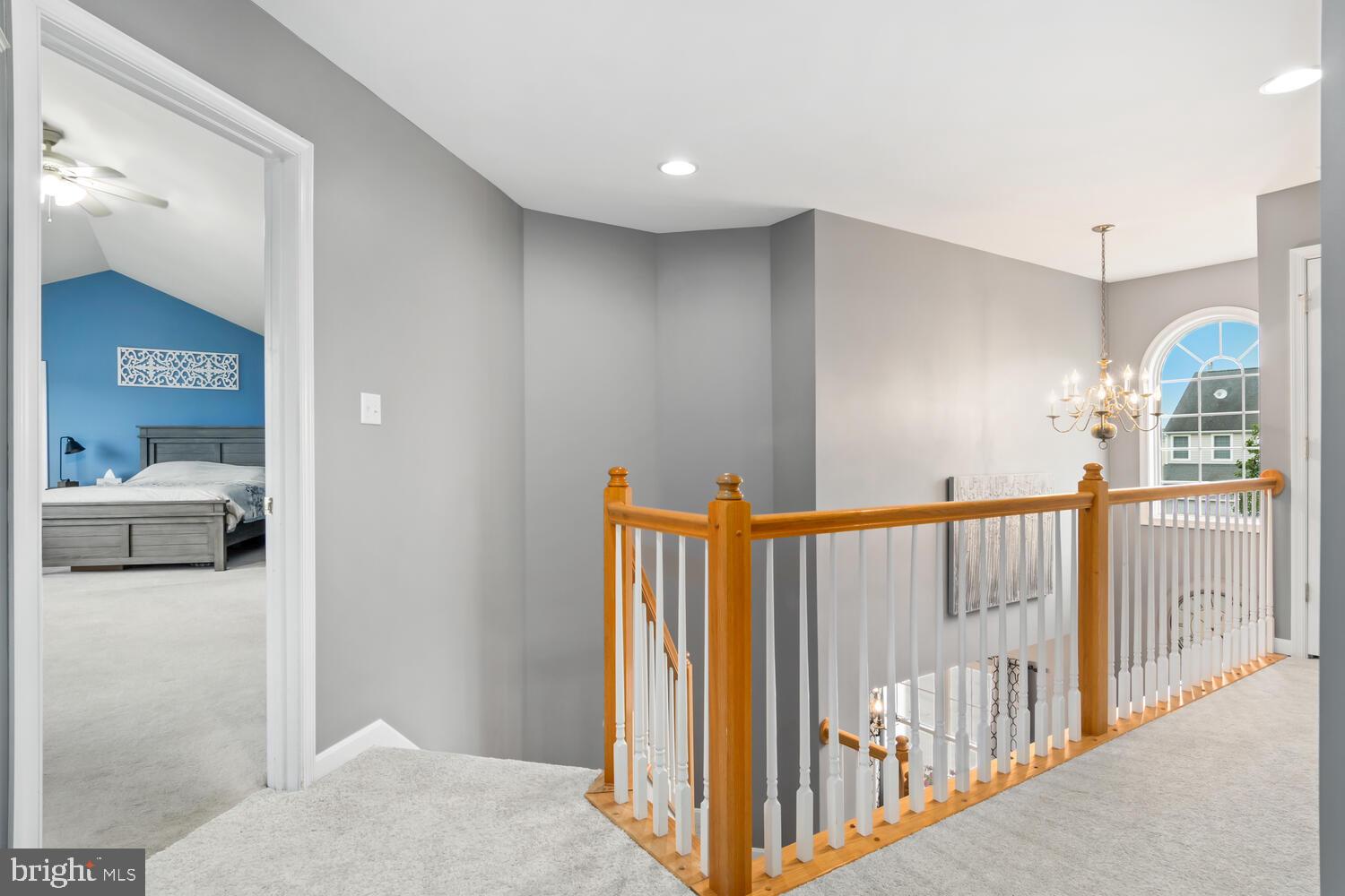 8847 Roundhouse Cir