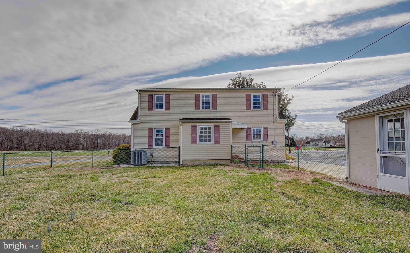 9184 Chapel Rd