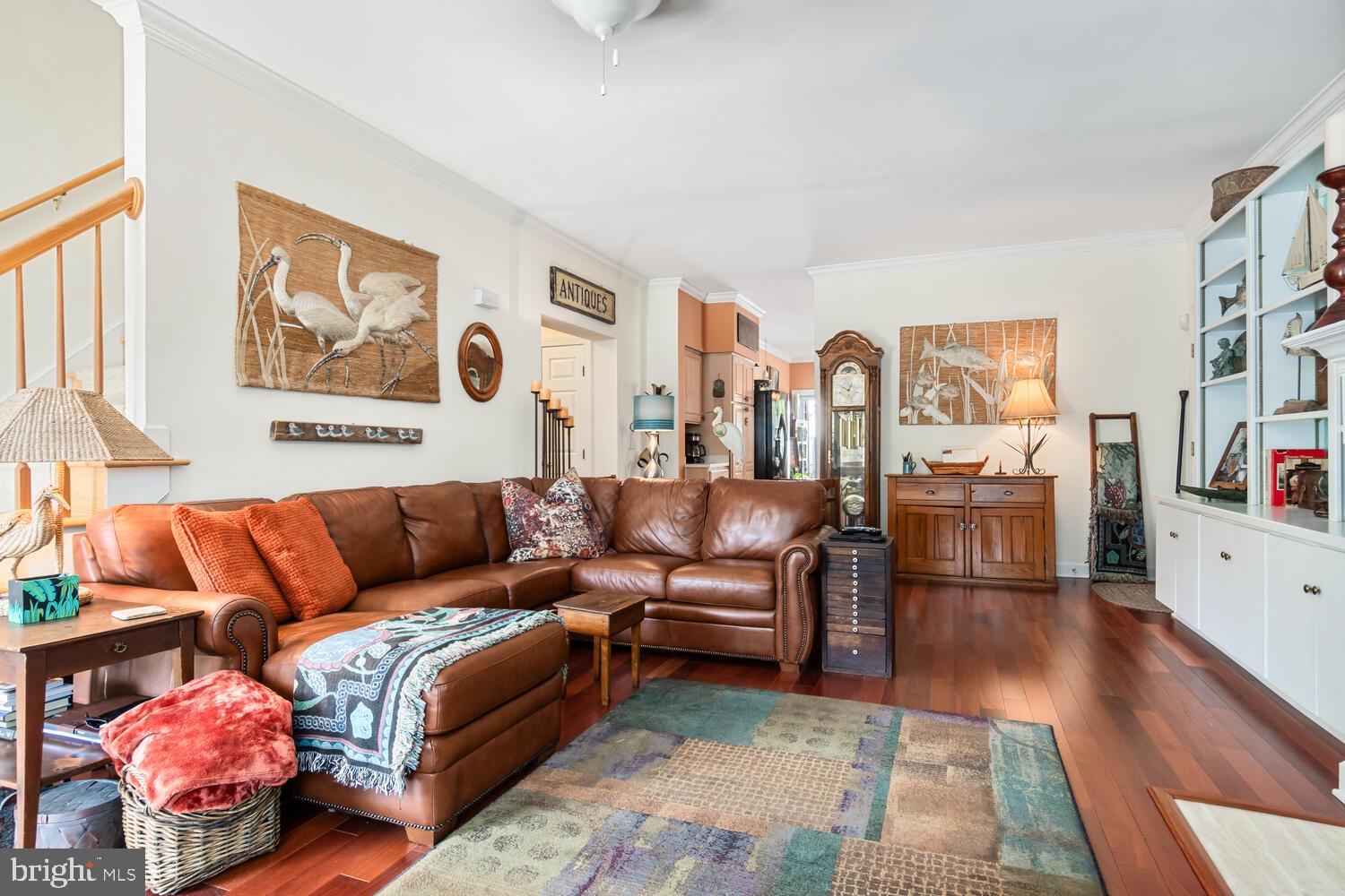7589 Tour Dr