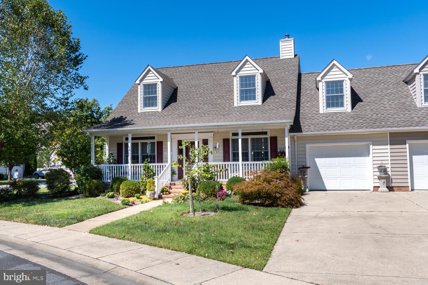 7589 Tour Dr