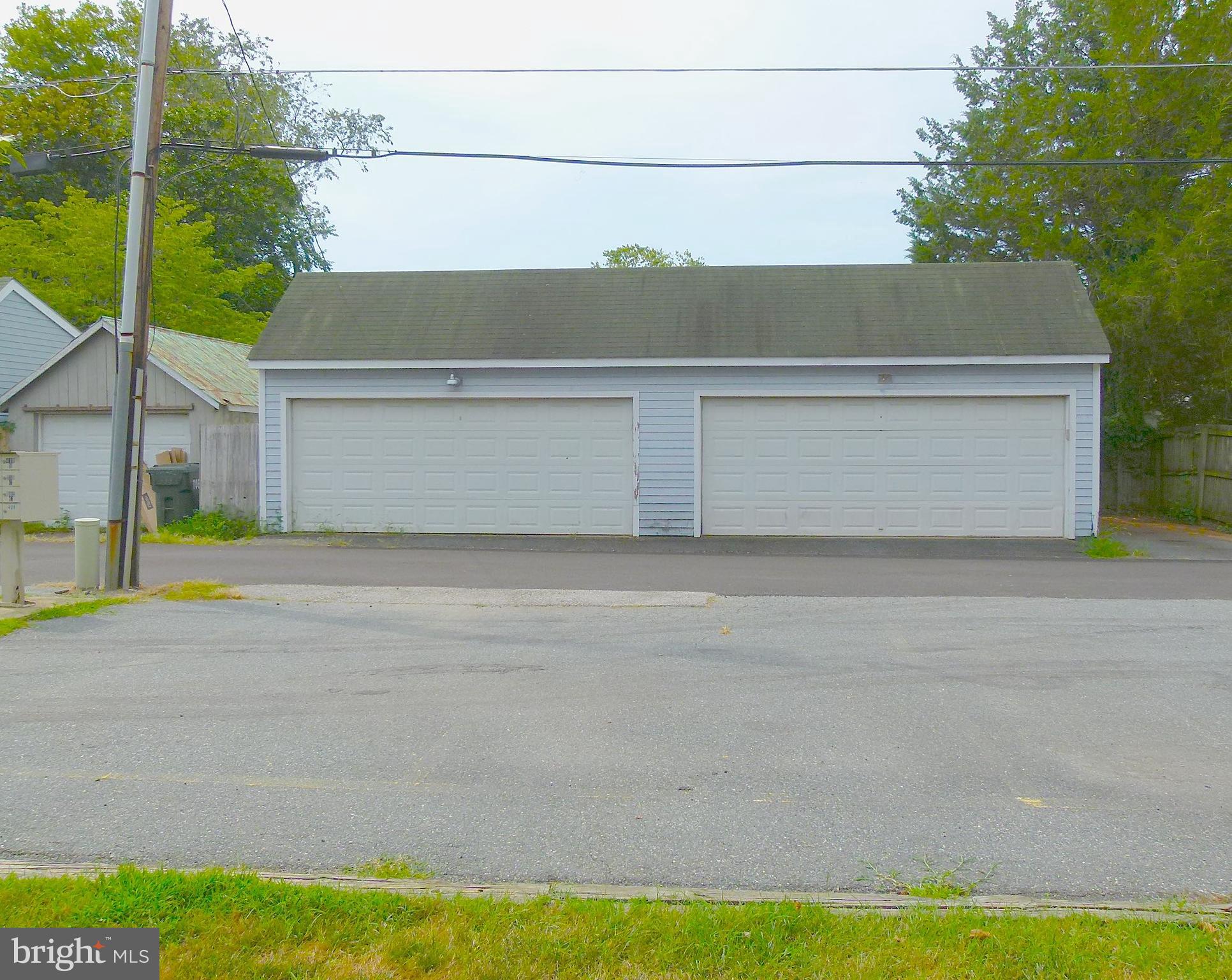 406 Goldsborough St #406