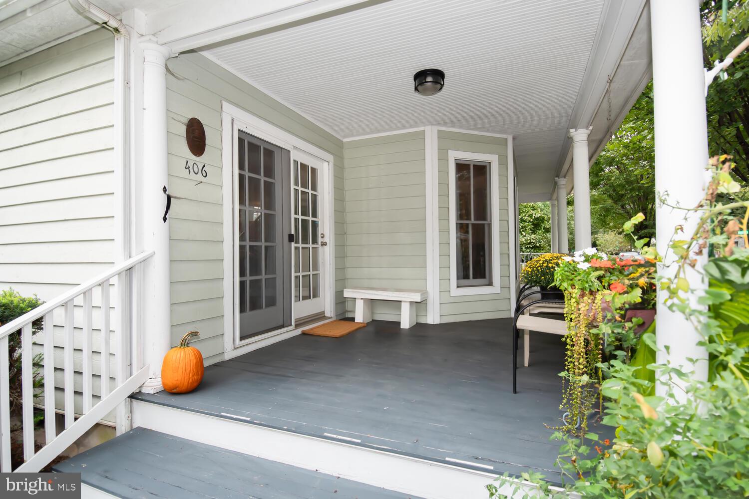 406 Goldsborough St #406