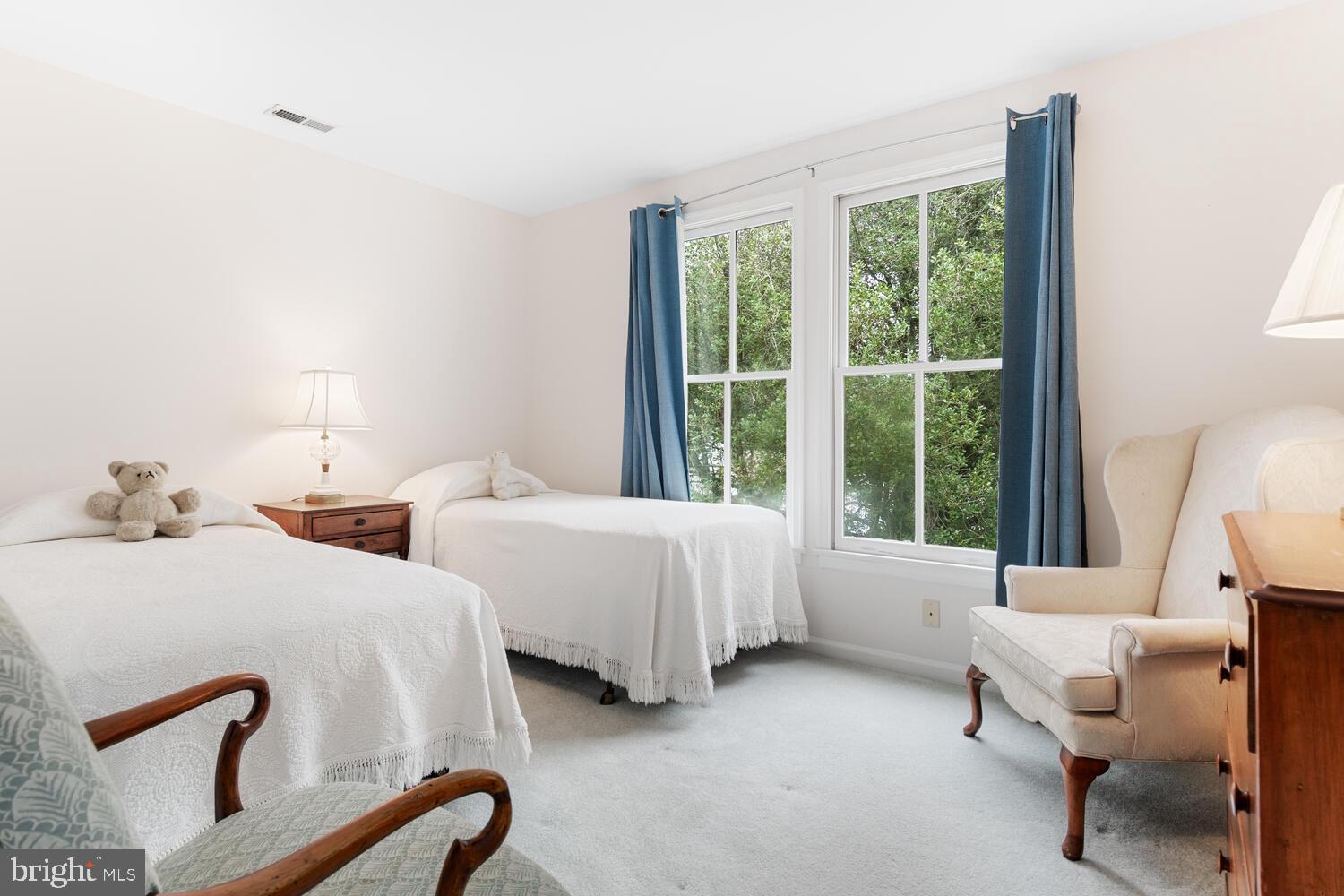 406 Goldsborough St #406