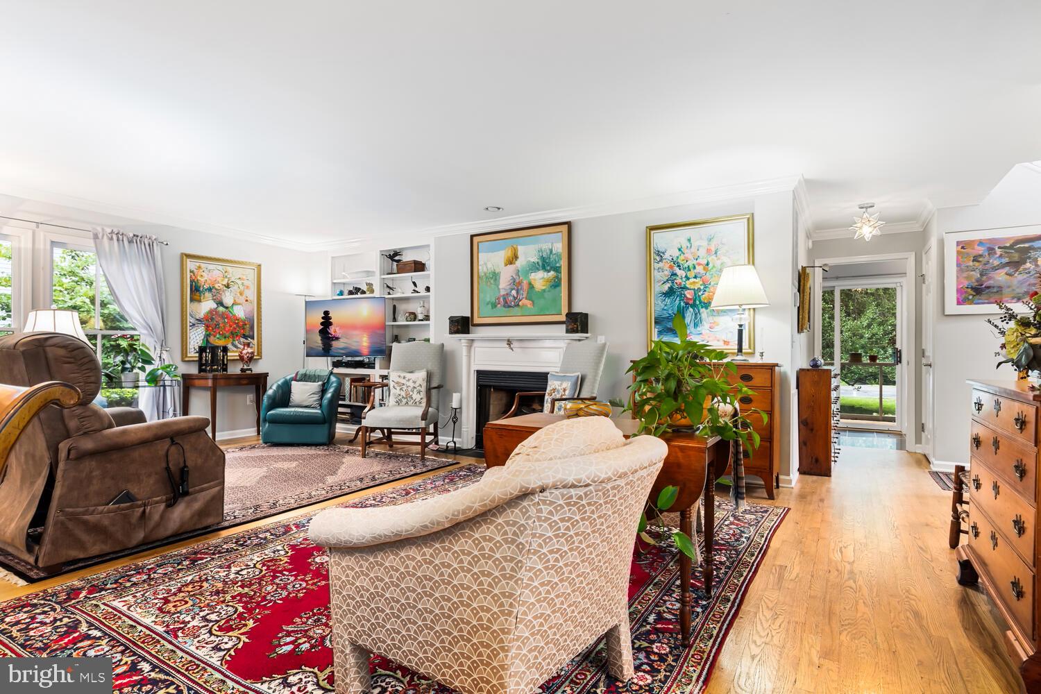 406 Goldsborough St #406