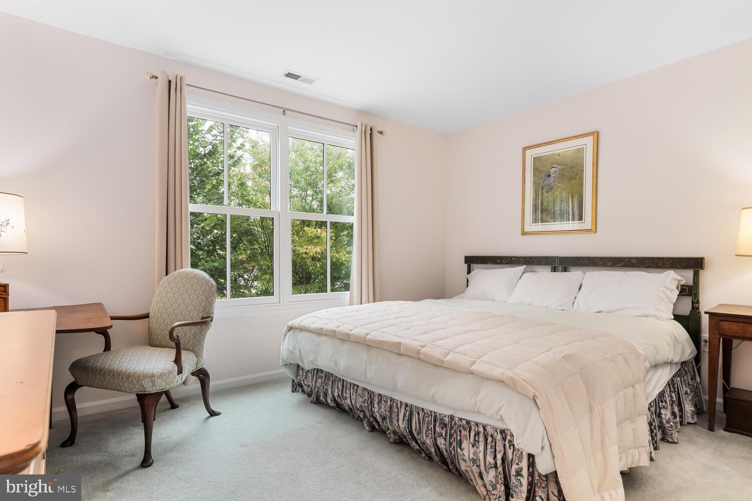 406 Goldsborough St #406