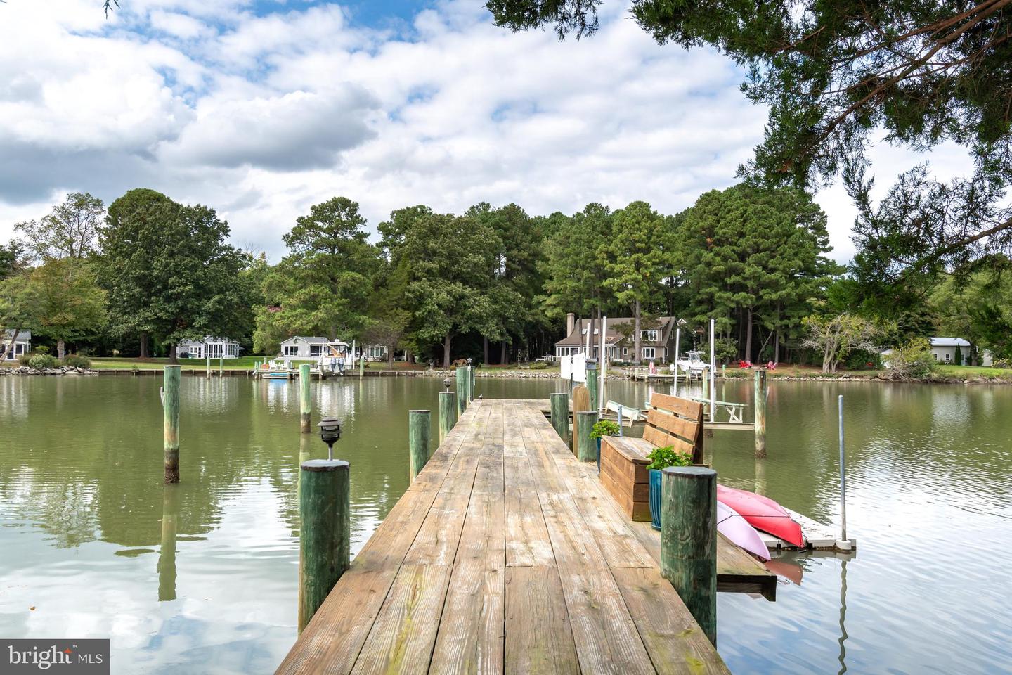 6786 Edge Rd