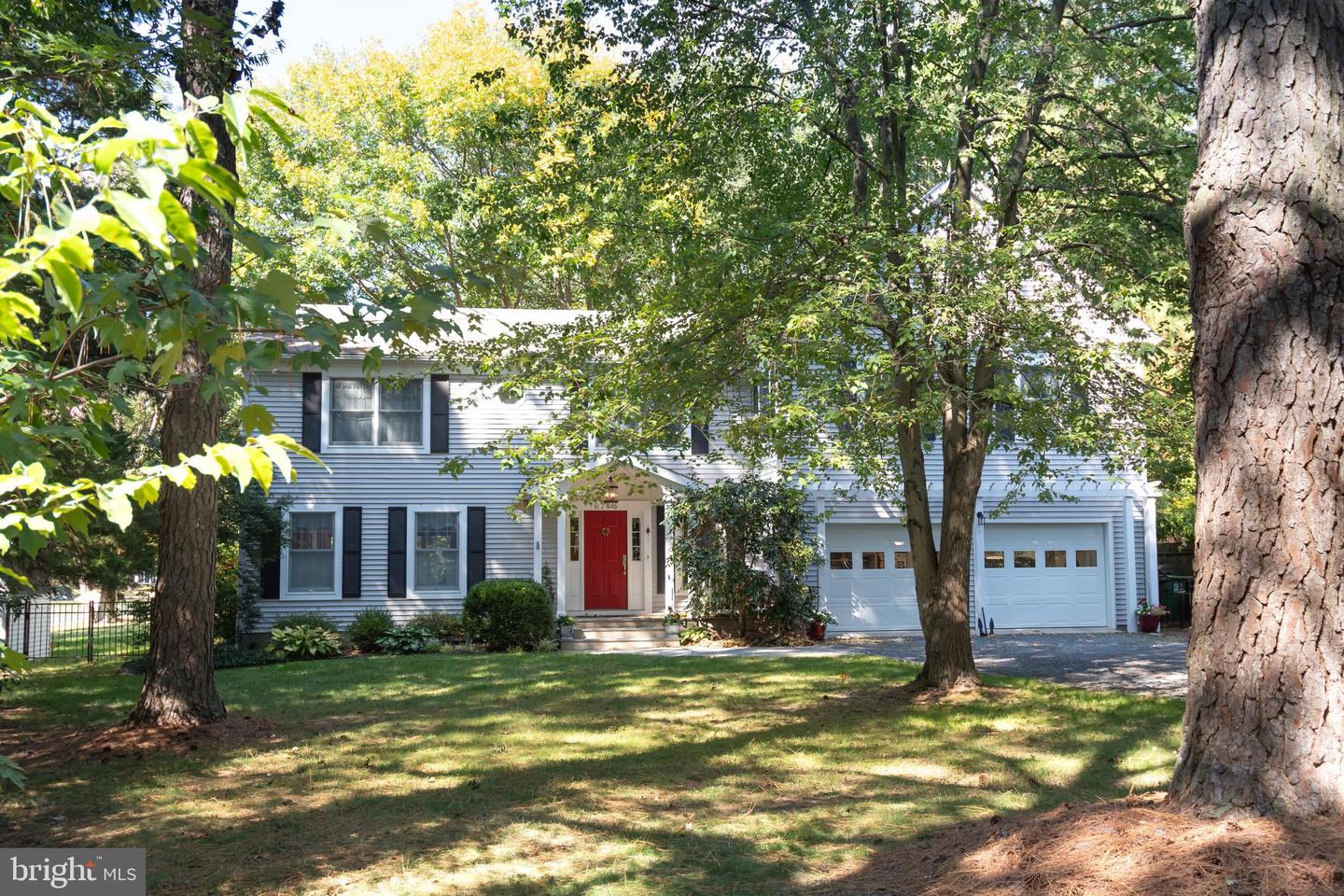 6786 Edge Rd