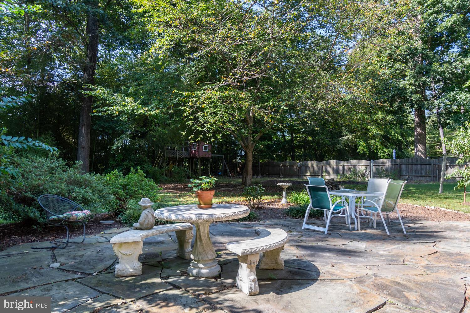 29223 Woodridge Dr