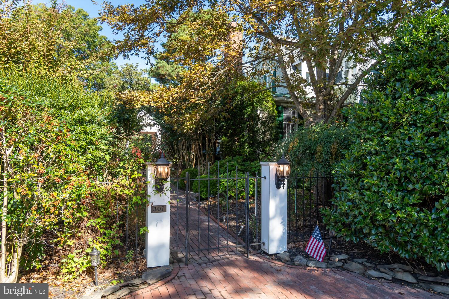 307 Market St