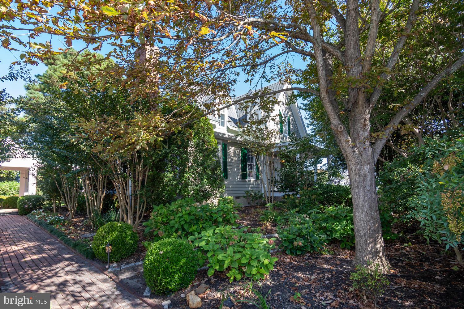 307 Market St