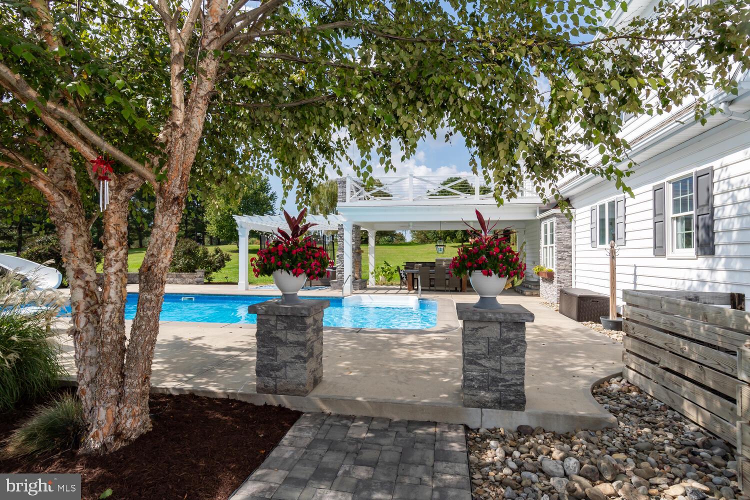 5468 Wellington Dr