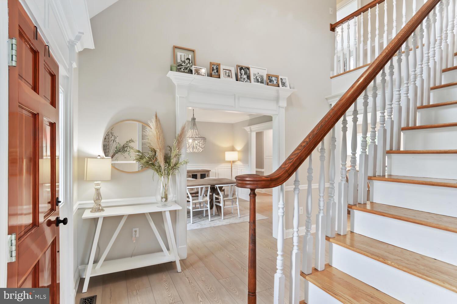 5468 Wellington Dr