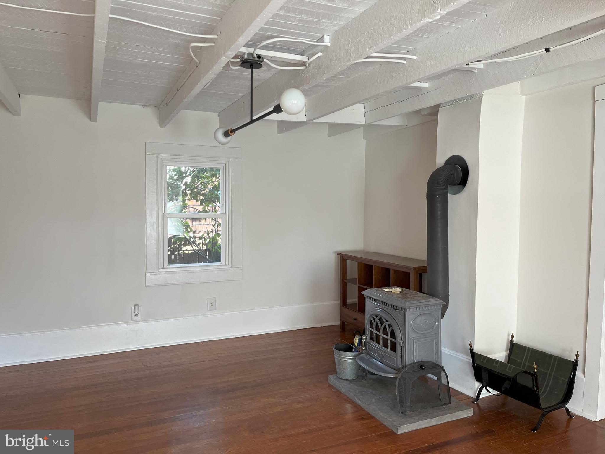 402 Cherry St