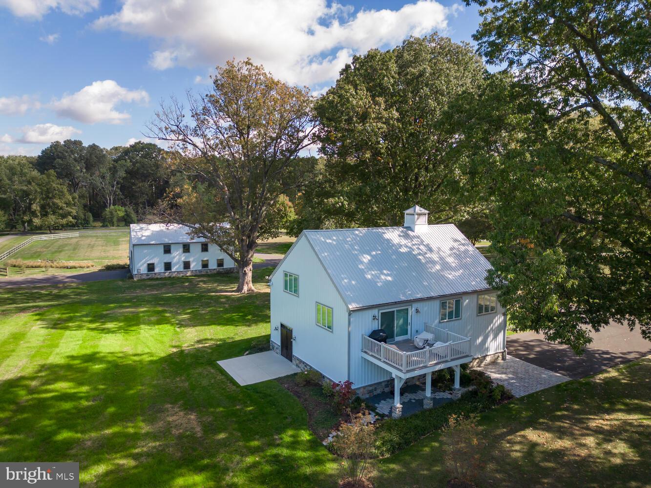 27669 Villa Rd