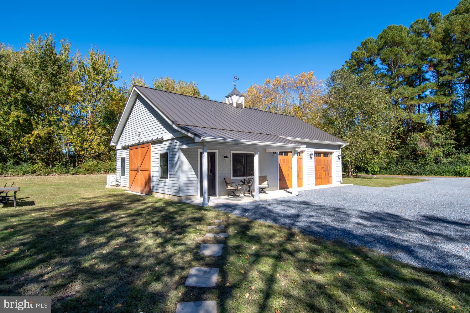 7284 Solitude Rd