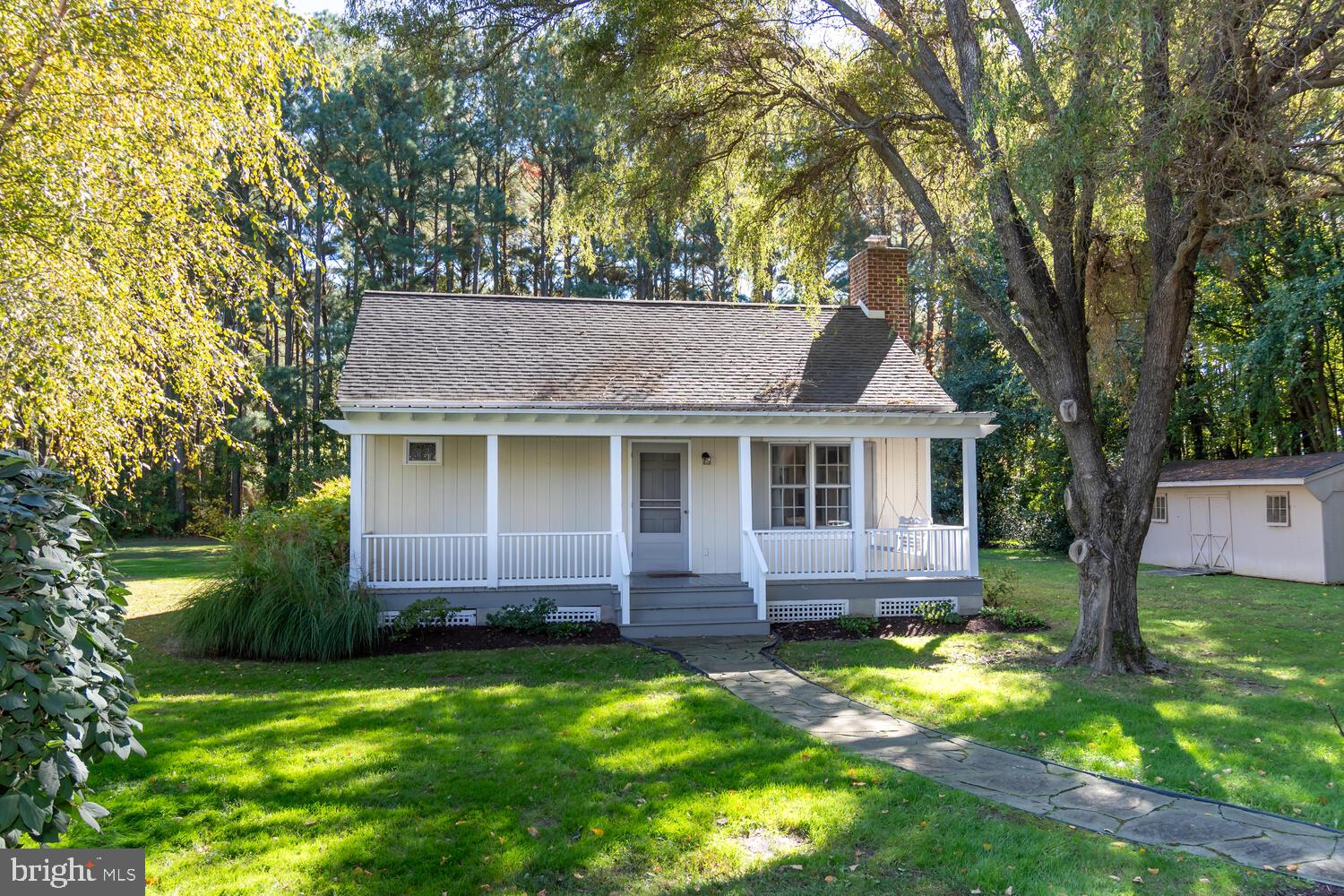 7284 Solitude Rd