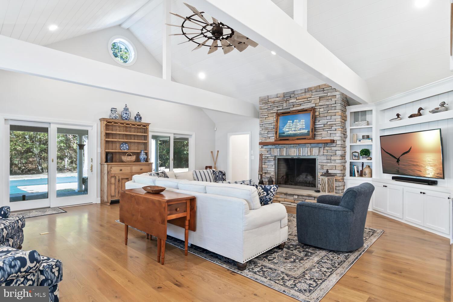 7263 Maxmore Creek Dr