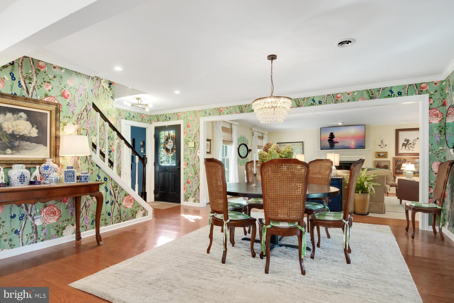 6372 Country Club Dr