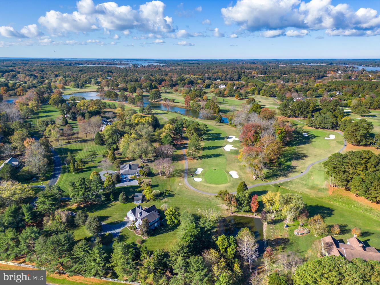 6372 Country Club Dr